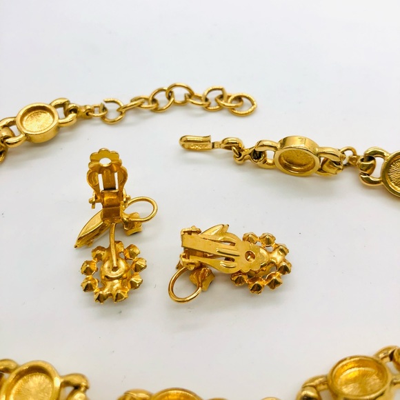 Vintage Signed Necklace & Adorable Flower Earrings - Picture 14 of 16